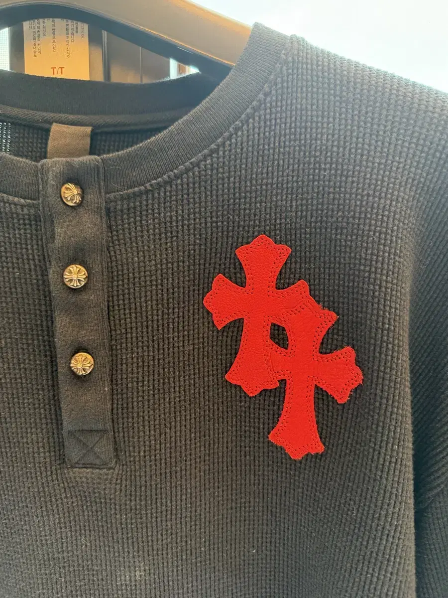 beCHROME HEARTS　クロスパッチ　サーマル　ロングスリーブ beCHROME HEARTS クロスパッチ サーマル ロングスリーブ クロム